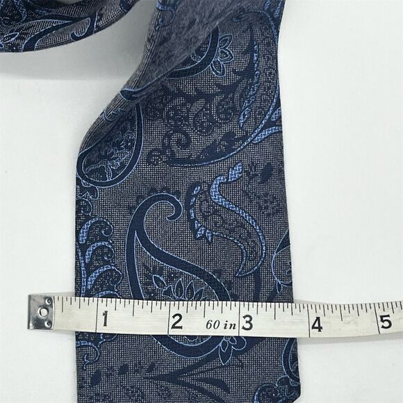 Michael Kors Men's Blue Paisley Silk Designer Tie - Picture 4 of 5